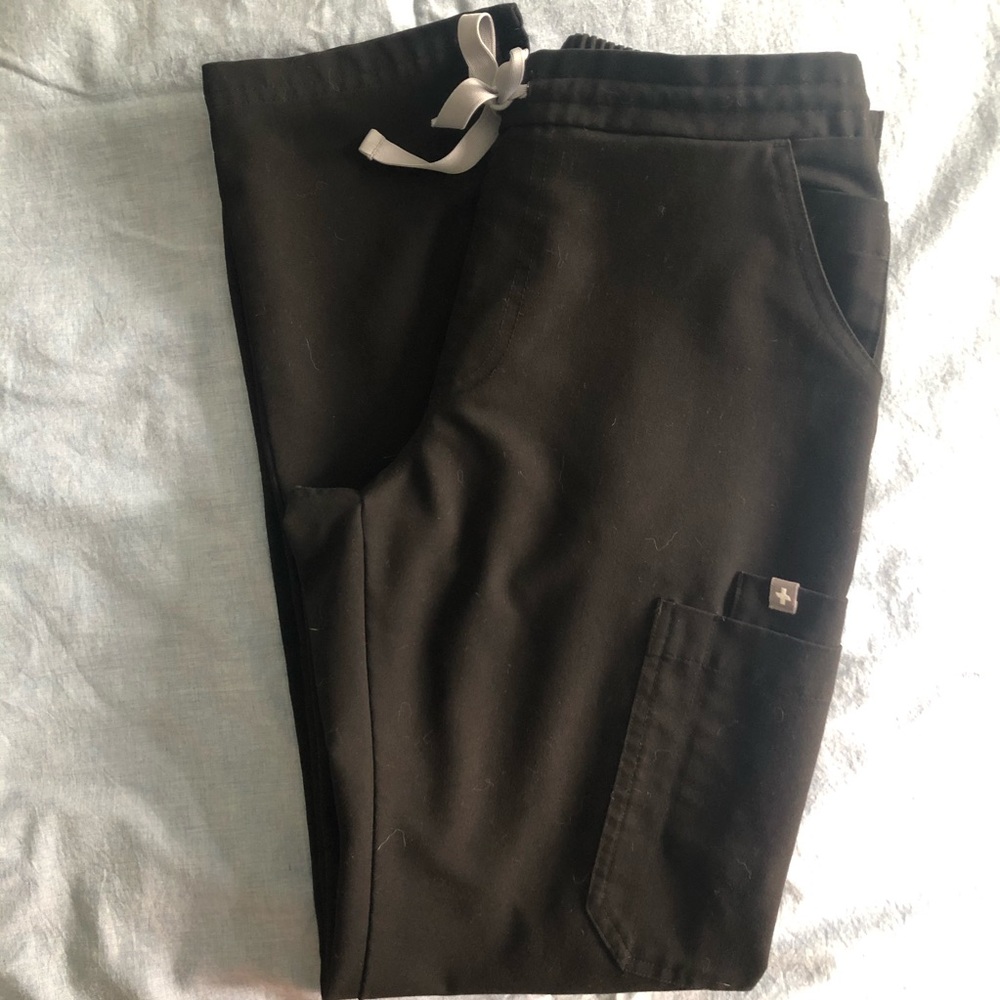 Black Figs Scrubs Yola Skinny Scrubs Pants